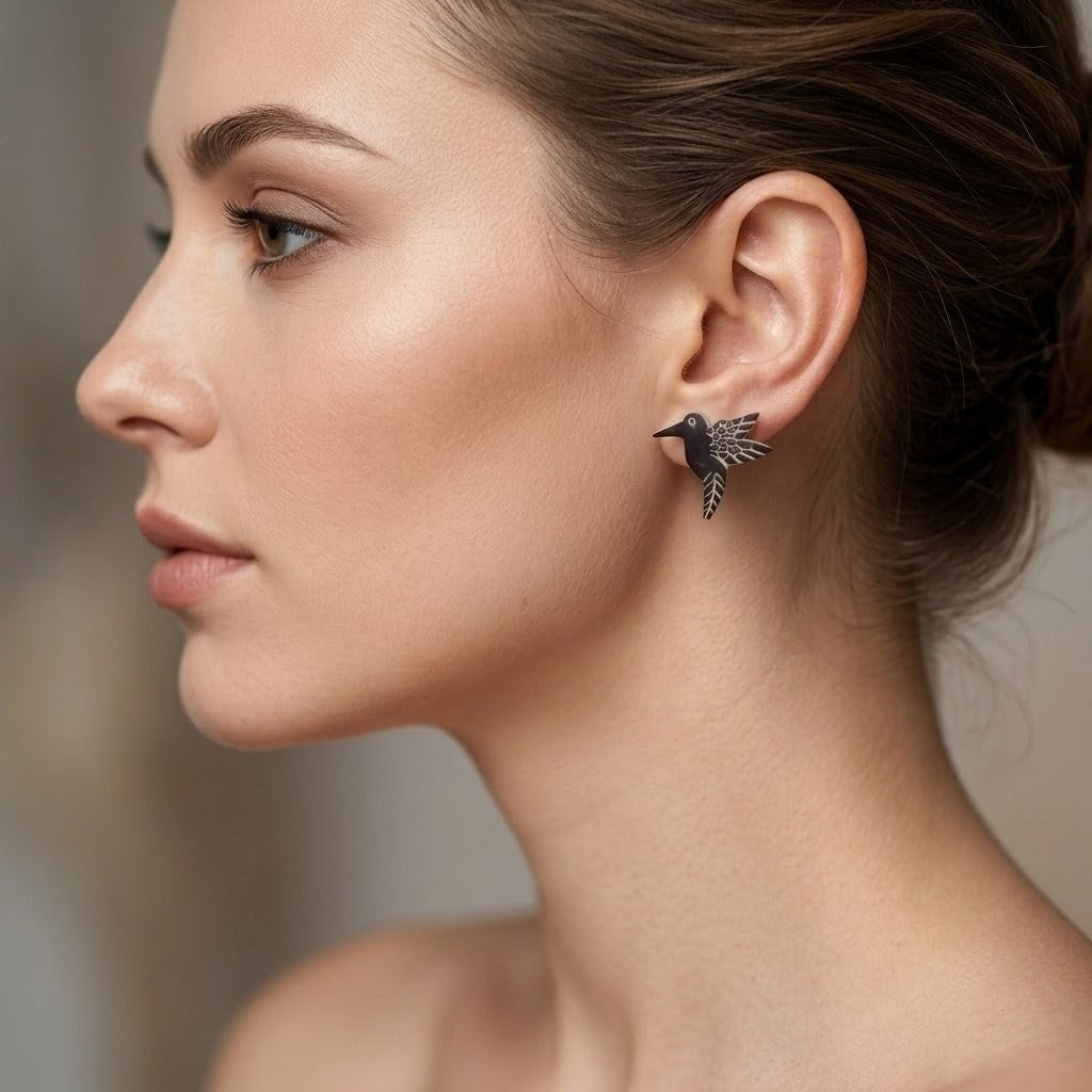 Aretes de Tagua artesanales Colibrí | Palo Santo DeltaTau